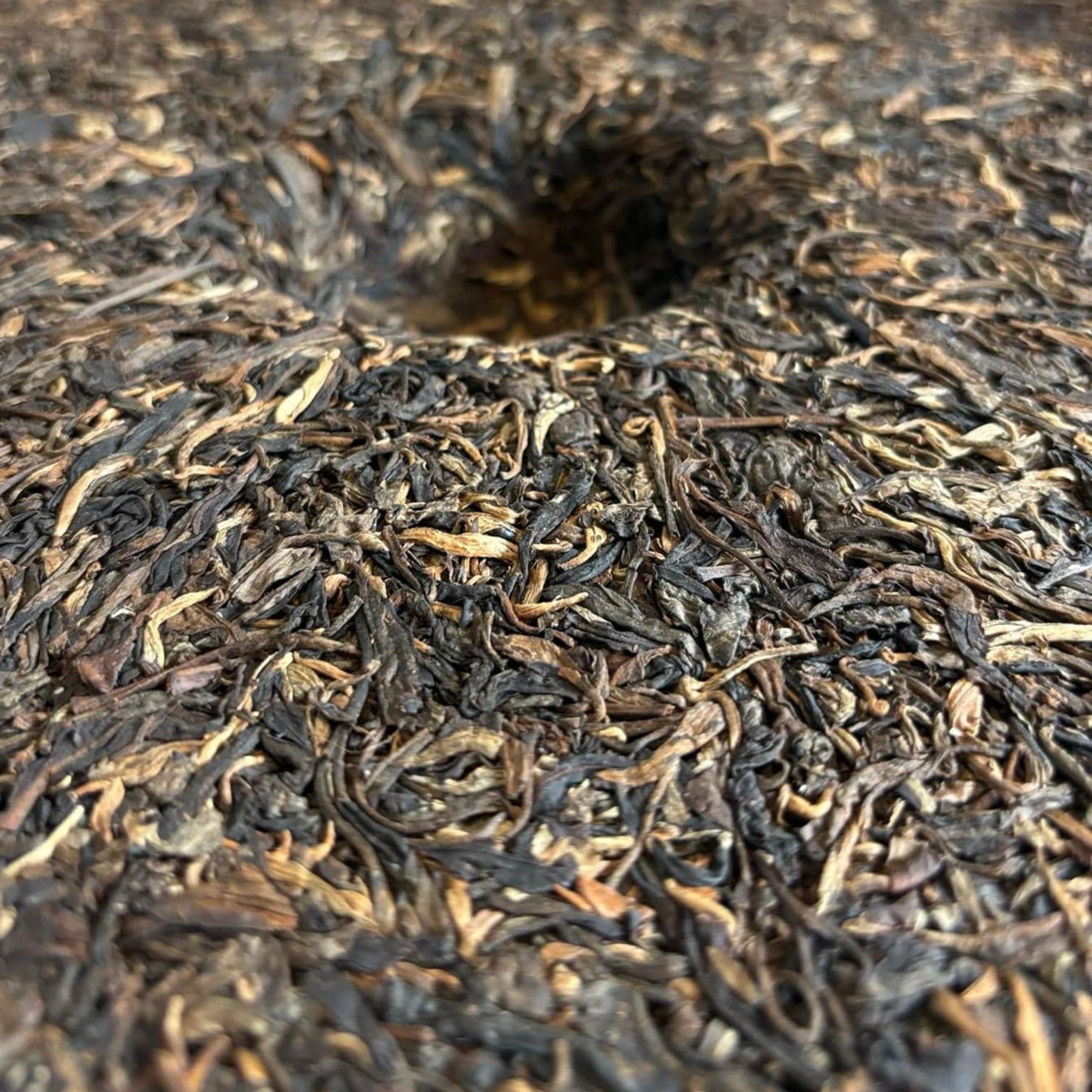 2006 Yuan Yuan Tang Yiwu Qiannian Gushu